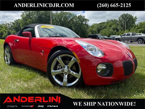 Used 2007 Pontiac Solstice GXP w/ Premium Package RWD image 1