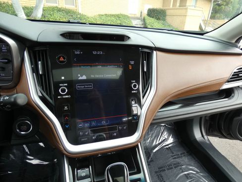 Used 2021 Subaru Outback Touring XT image 66