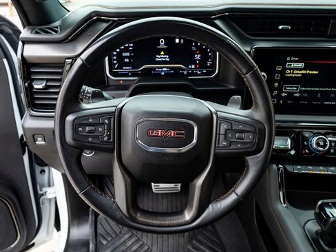 Used 2023 GMC Sierra 1500 AT4 w/ AT4 Premium Package image 18