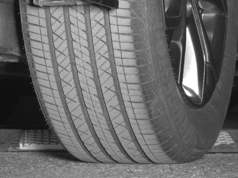 Used 2025 Toyota Sienna XSE w/ XSE Plus Package image 39