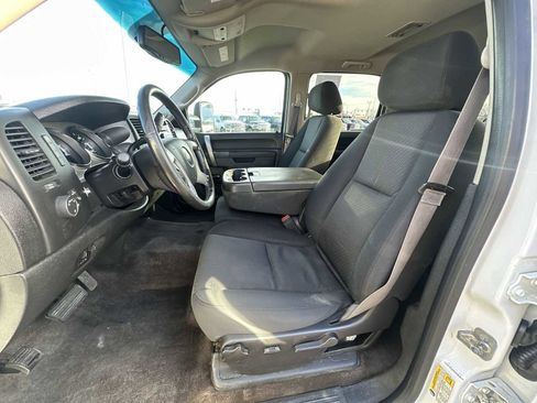 Used 2014 Chevrolet Silverado 2500 LT image 13