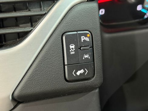 Used 2020 GMC Yukon SLT AWD/4WD image 16