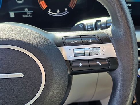 Used 2025 Hyundai Tucson SEL image 18