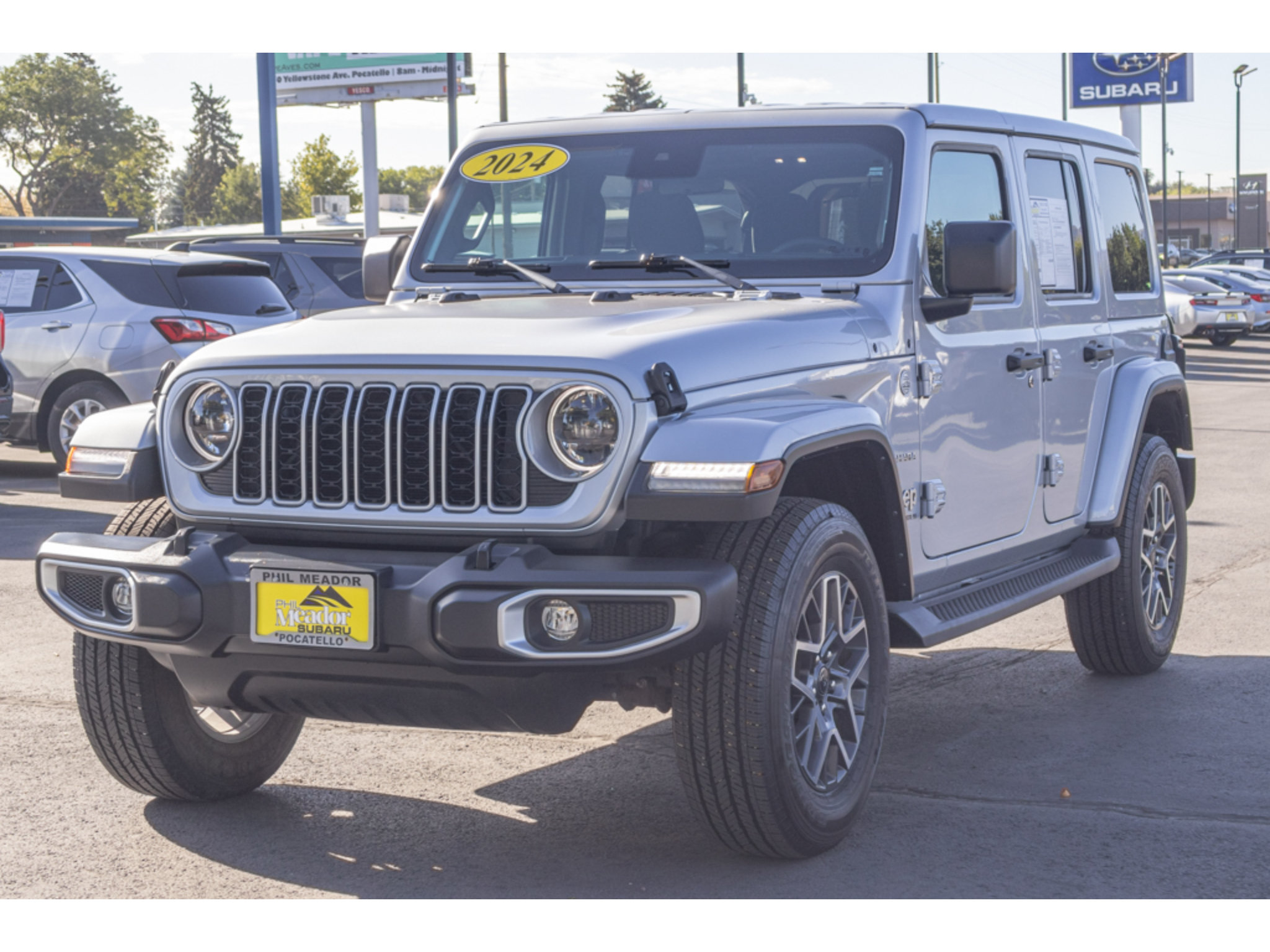 Used 2024 Jeep Wrangler Unlimited Sahara AWD/4WD image 7