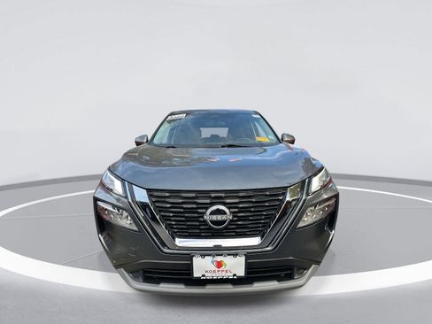 Certified 2022 Nissan Rogue SV image 7