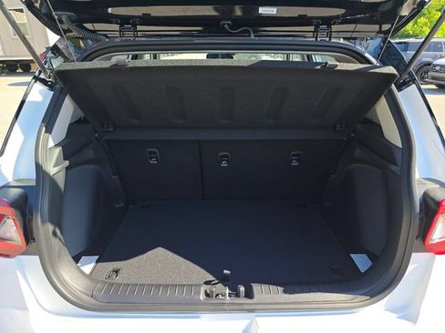 New 2026 Hyundai Venue SEL FWD image 16