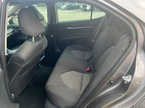 Used 2023 Toyota Camry LE FWD image 9