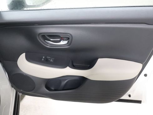 New 2027 Honda HR-V LX image 21