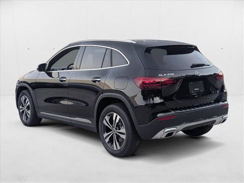 New 2026 Mercedes-Benz GLA 250 image 8