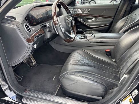 Used 2020 Mercedes-Benz S 560 4MATIC Sedan image 8