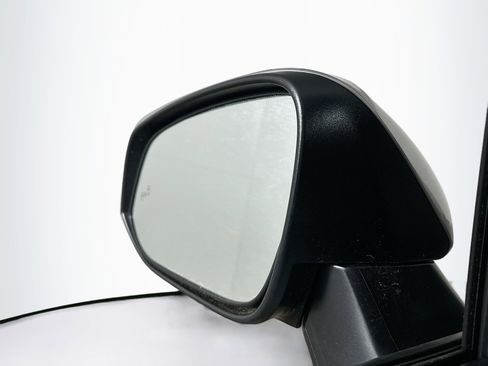 Used 2025 Toyota RAV4 LE image 16