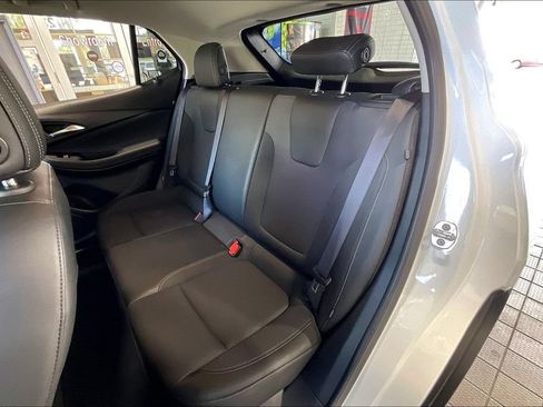 Used 2025 Buick Encore GX Preferred FWD image 14