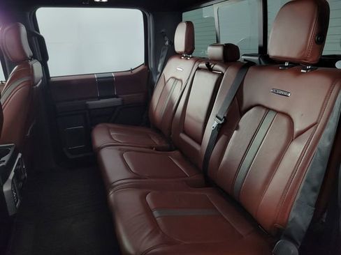 Used 2019 Ford F150 Platinum w/ Equipment Group 701A Luxury image 17