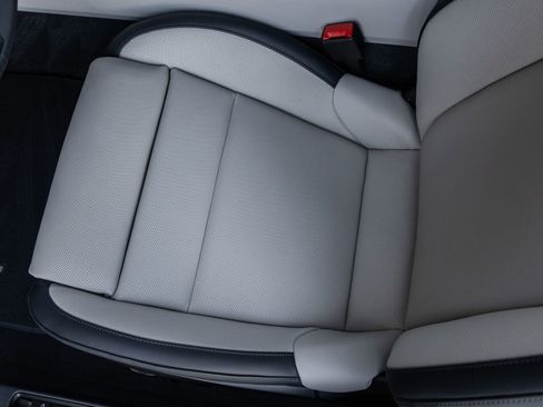 New 2026 Porsche 911 Carrera image 32