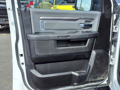 Used 2023 RAM 1500 Classic SLT w/ Protection Group image 27