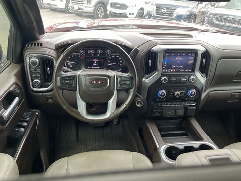 Used 2021 GMC Sierra 1500 SLT AWD/4WD image 6