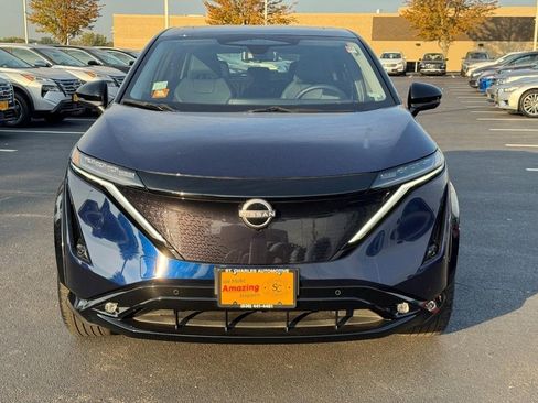 Used 2023 Nissan Ariya image 9