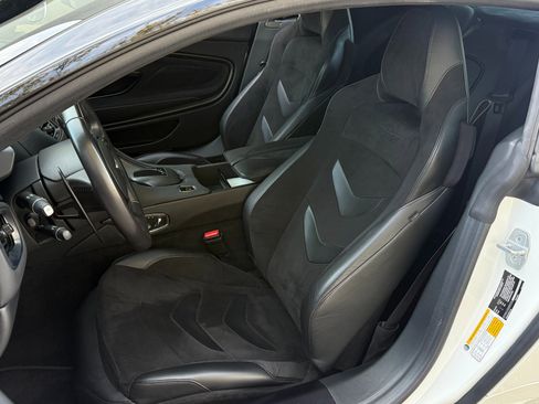 Used 2019 Aston Martin DBS Superleggera image 42