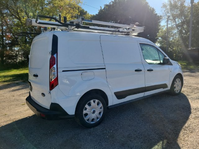 Used 2023 Ford Transit Connect XLT FWD image 3
