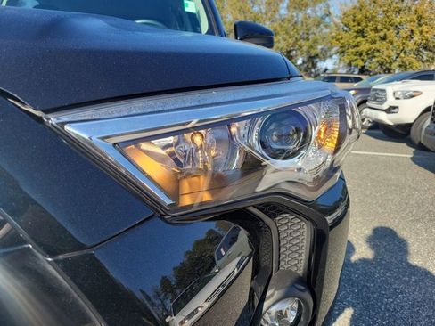 Used 2024 Toyota 4Runner SR5 image 16