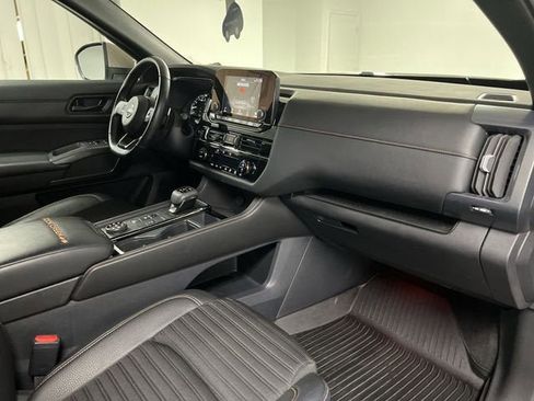 Used 2024 Nissan Pathfinder Rock Creek AWD/4WD image 28