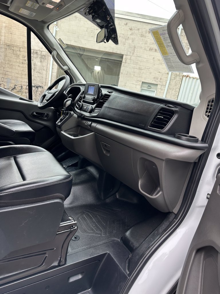 Used 2024 Ford Transit 250 148 Medium Roof w/ Load Area Protection Package RWD image 27