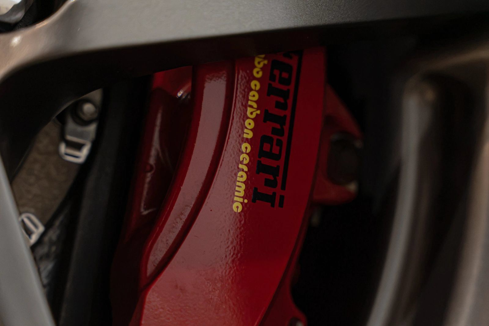 Used 2013 Ferrari 458 Spider RWD image 7