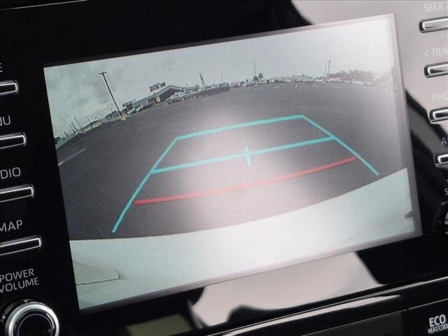 Used 2020 Toyota Prius LE FWD image 13