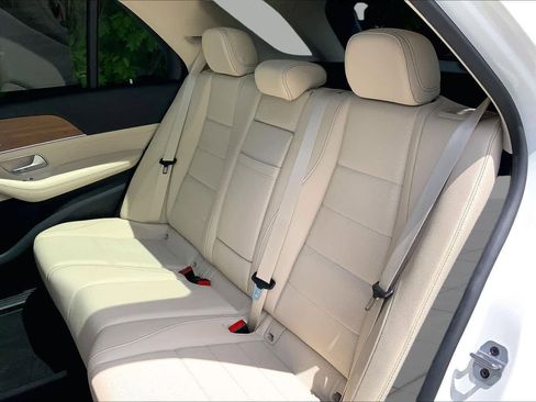 Used 2023 Mercedes-Benz GLE 350 4MATIC image 21