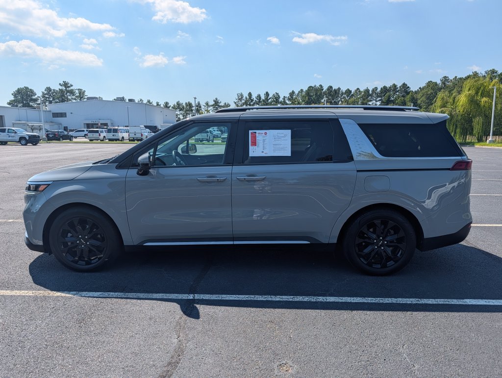 Used 2024 Kia Carnival SX Prestige FWD image 30