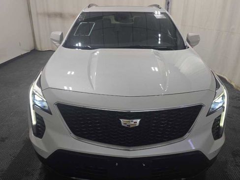 Used 2021 Cadillac XT4 Sport w/ Sun And Sound Package image 3