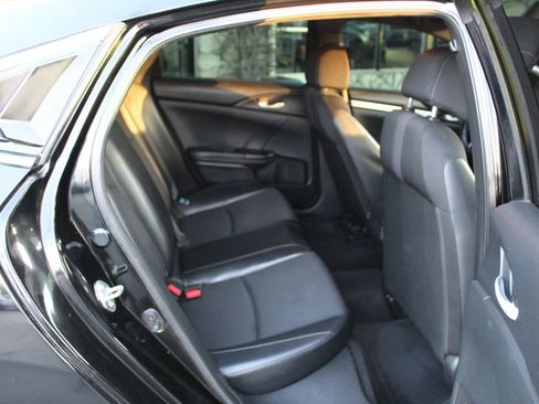 Used 2020 Honda Civic Sport image 11