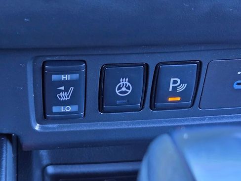 Used 2024 Nissan Frontier Pro-X w/ Pro Convenience Package image 21