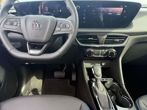 Used 2025 Buick Encore GX Sport Touring image 26