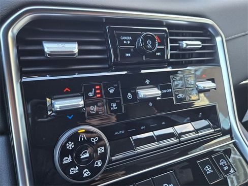 New 2026 Nissan Armada Platinum Reserve image 19