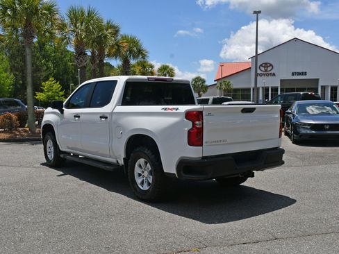Used 2023 Chevrolet Silverado 1500 W/T w/ WT Value Package AWD/4WD image 3