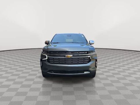 Used 2023 Chevrolet Suburban Premier AWD/4WD image 6