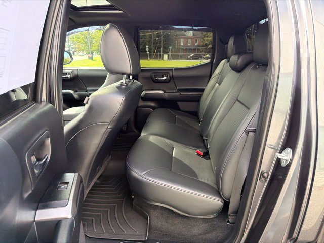 Used 2021 Toyota Tacoma Limited w/ Nightshade Package AWD/4WD image 16