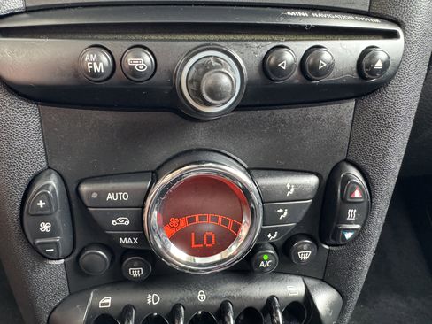 Used 2013 MINI Cooper S image 13