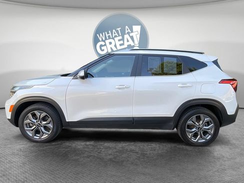 Used 2024 Kia Seltos S AWD/4WD image 7