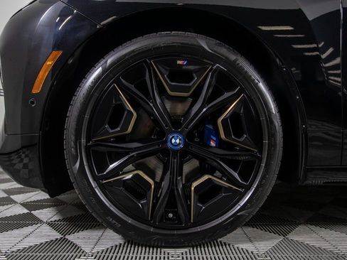Used 2024 BMW iX M60 image 46