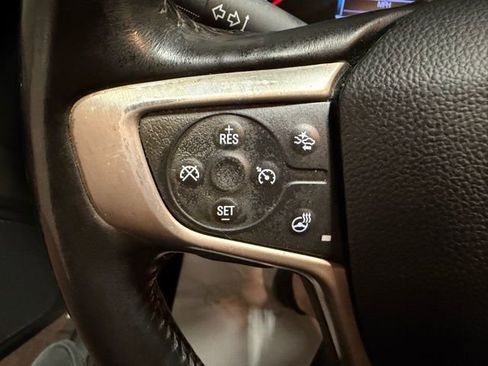 Used 2017 GMC Canyon Denali image 31