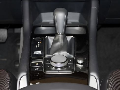 New 2025 MAZDA MAZDA3 2.5 Turbo Sedan w/Premium Plus image 37