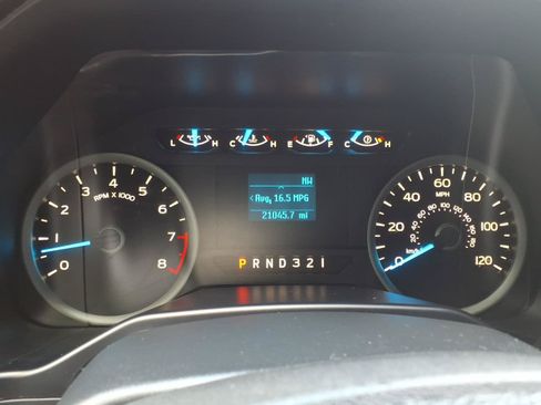 Used 2016 Ford F150 XLT AWD/4WD image 14