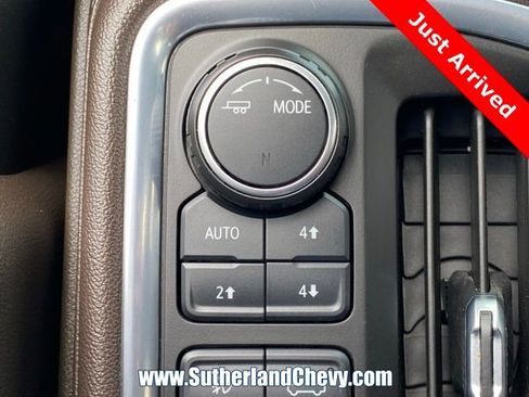 Used 2021 Chevrolet Silverado 1500 LTZ image 29