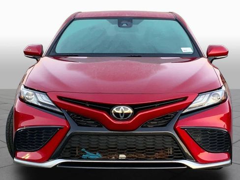 Used 2023 Toyota Camry XSE FWD image 4