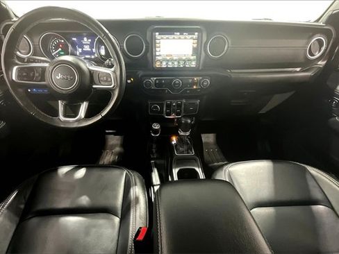 Used 2022 Jeep Wrangler Unlimited Sahara w/ Cold Weather Group image 7