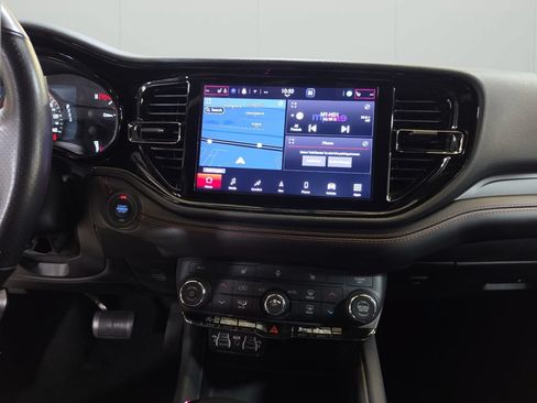 Certified 2025 Dodge Durango GT AWD/4WD image 23