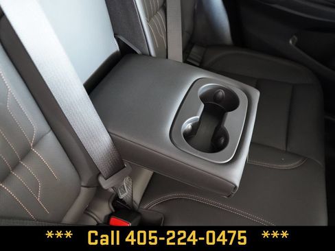 Used 2025 Buick Envista Avenir FWD image 25