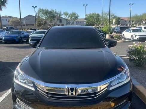 Used 2017 Honda Accord Sport Special Edition image 7